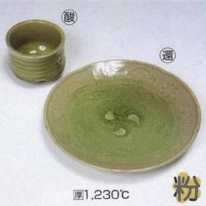 伊賀緑灰釉