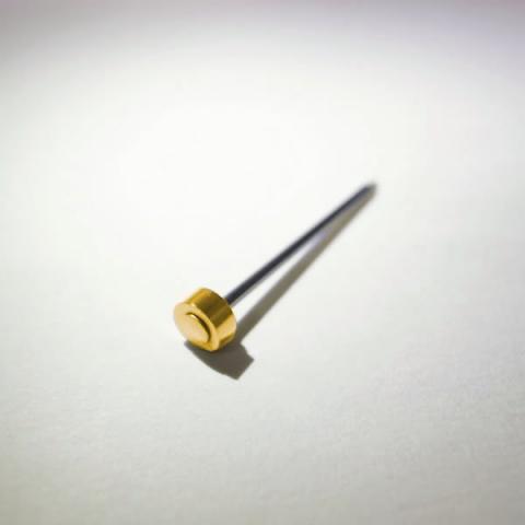 鉄Xフック用 針 金色メッキ 【箱売】